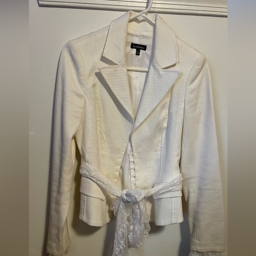 Le Chateau, white blazer with lace detailing NWT
